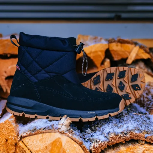 Danner Men's Cloud Cap 7" WP 400G Lifestyle Boot - Black - 38521