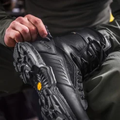 Danner Men's Striker Bolt 8