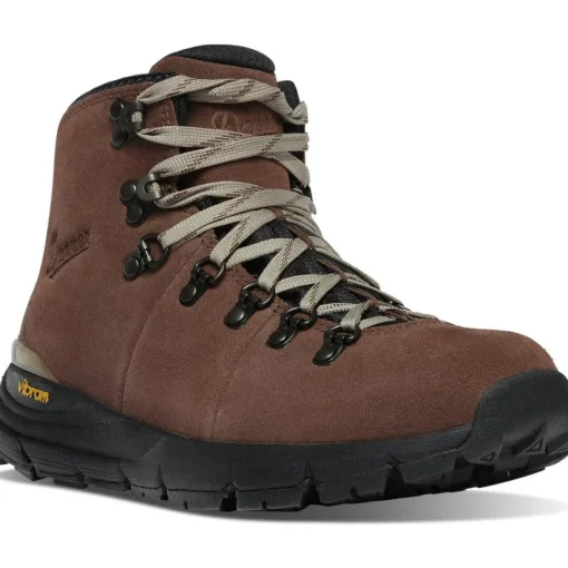 Danner Women's Mountain 600 4.5" WP Hiking Boot -Dark Earth- 62301